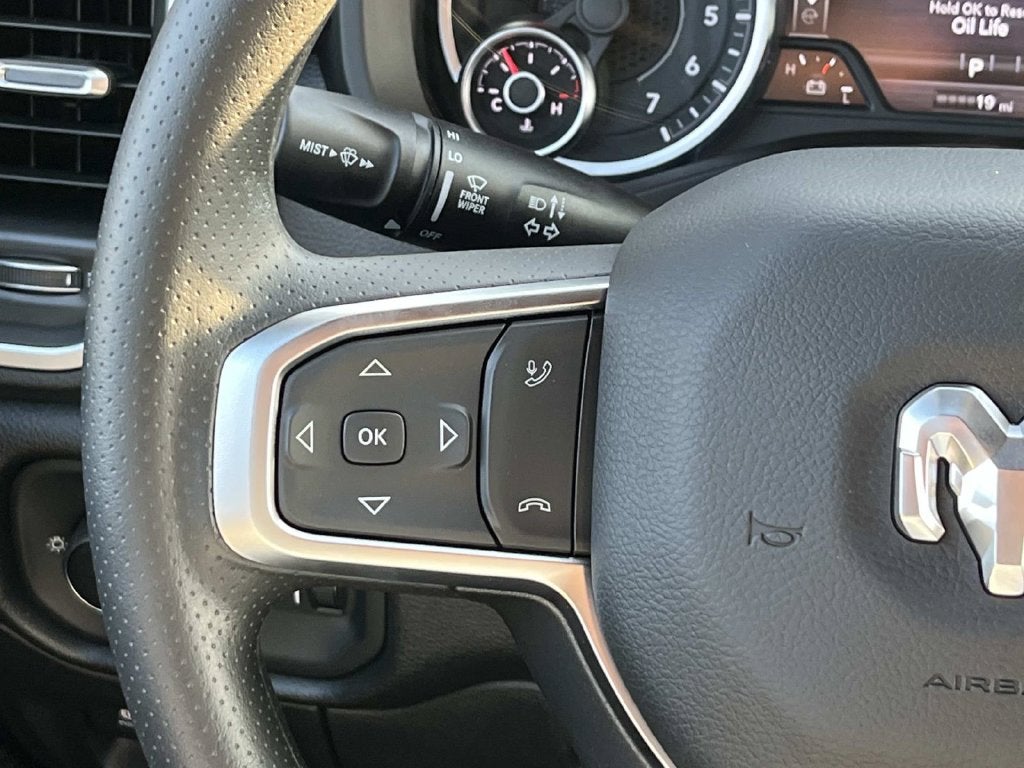 2026 RAM 1500 RAM 1500 EXPRESS CREW CAB 4X4 5'7' BOX