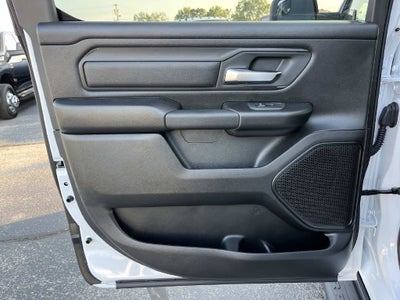 2026 RAM 1500 RAM 1500 EXPRESS CREW CAB 4X4 5'7' BOX