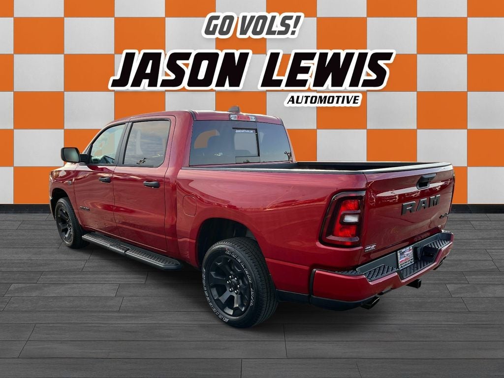 2027 RAM 1500 RAM 1500 EXPRESS CREW CAB 4X4 5'7' BOX