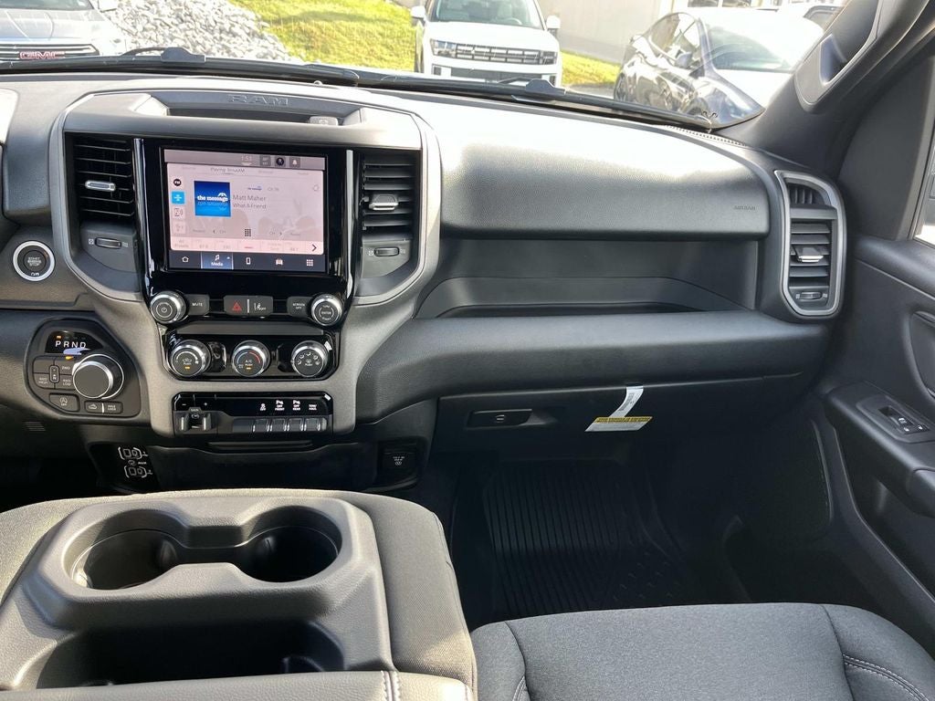 2026 RAM 1500 RAM 1500 WARLOCK CREW CAB 4X4 5'7' BOX