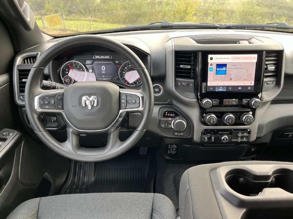 2027 RAM 1500 RAM 1500 WARLOCK CREW CAB 4X4 5'7' BOX