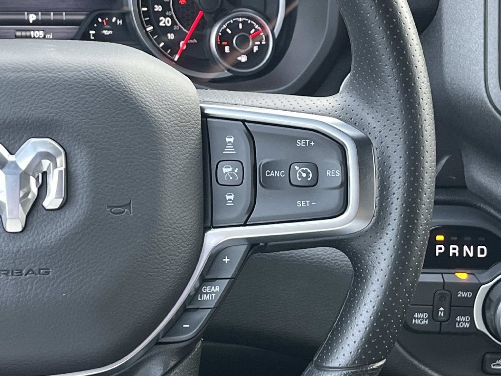 2027 RAM 1500 RAM 1500 WARLOCK CREW CAB 4X4 5'7' BOX