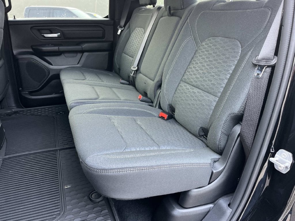 2027 RAM 1500 RAM 1500 WARLOCK CREW CAB 4X4 5'7' BOX