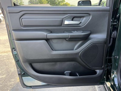 2026 RAM 1500 RAM 1500 WARLOCK CREW CAB 4X4 5'7' BOX