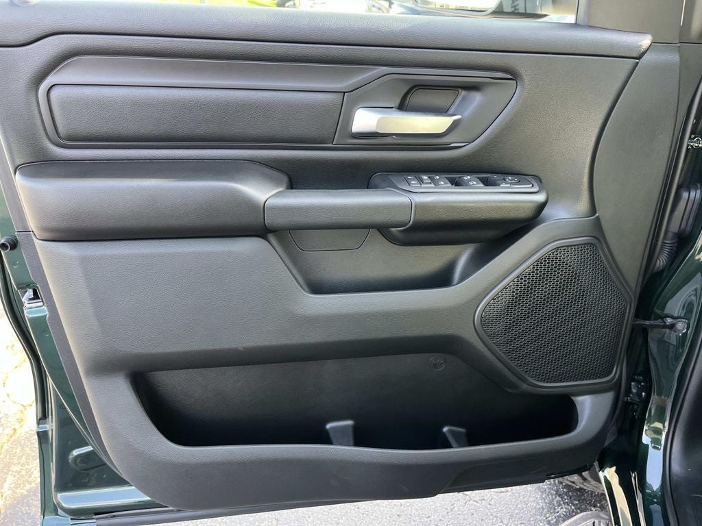 2026 RAM 1500 RAM 1500 WARLOCK CREW CAB 4X4 5'7' BOX