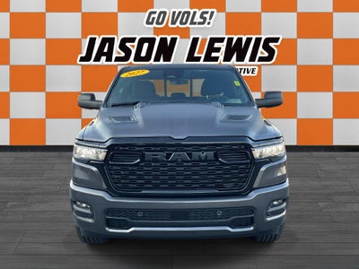 2027 RAM 1500 RAM 1500 EXPRESS CREW CAB 4X4 5'7' BOX
