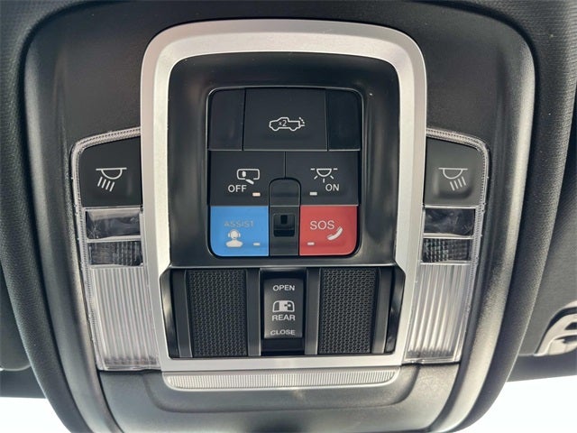 2026 RAM 1500 RAM 1500 LARAMIE CREW CAB 4X4 5'7' BOX