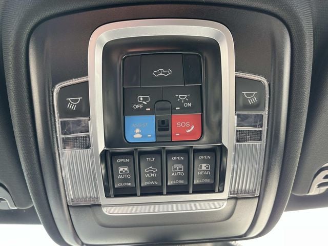 2026 RAM 1500 RAM 1500 LARAMIE CREW CAB 4X4 5'7' BOX
