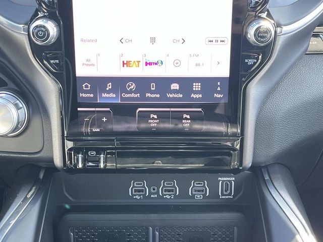 2026 RAM 1500 RAM 1500 LARAMIE CREW CAB 4X4 5'7' BOX