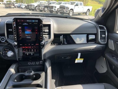 2026 RAM 1500 RAM 1500 LARAMIE CREW CAB 4X4 5'7' BOX