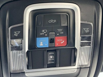 2026 RAM 1500 RAM 1500 LARAMIE CREW CAB 4X4 5'7' BOX