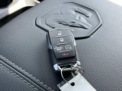 2026 RAM 1500 RAM 1500 LARAMIE CREW CAB 4X4 5'7' BOX