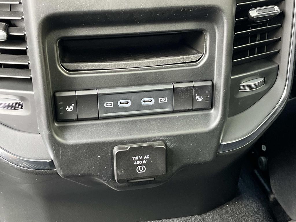 2026 RAM 1500 RAM 1500 LARAMIE CREW CAB 4X4 5'7' BOX