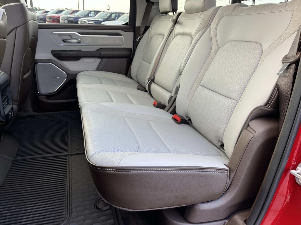 2027 RAM 1500 RAM 1500 LARAMIE CREW CAB 4X4 5'7' BOX