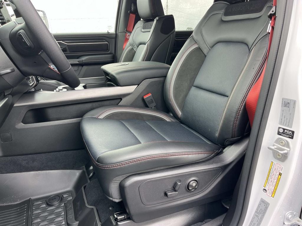 2026 RAM 1500 RAM 1500 REBEL CREW CAB 4X4 5'7' BOX