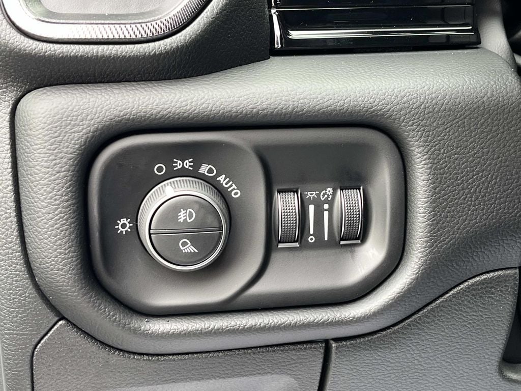 2026 RAM 1500 RAM 1500 REBEL CREW CAB 4X4 5'7' BOX