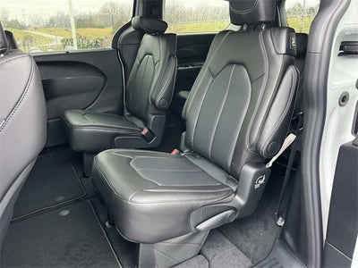 2026 Chrysler Pacifica PACIFICA SELECT