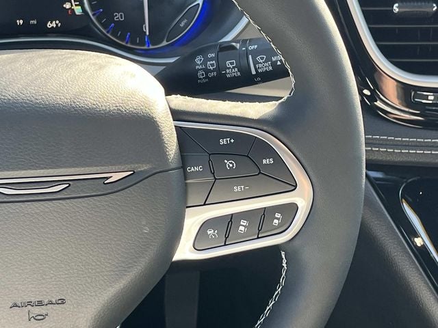 2027 Chrysler Pacifica PACIFICA SELECT