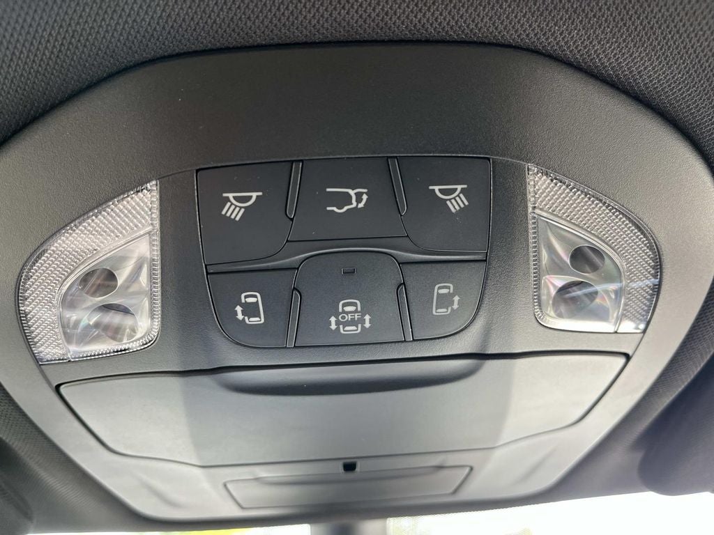2027 Chrysler Pacifica PACIFICA SELECT