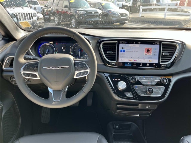 2026 Chrysler Voyager VOYAGER LX