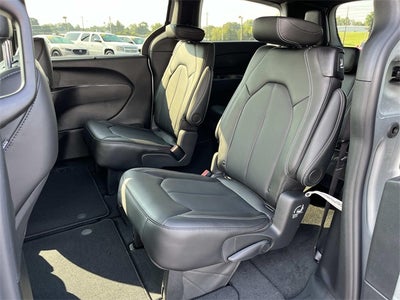 2026 Chrysler Voyager VOYAGER LX