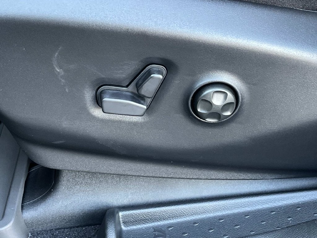 2027 Chrysler Pacifica PACIFICA LIMITED