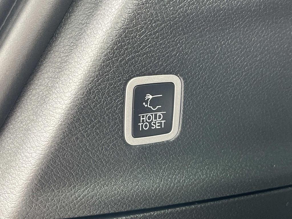 2027 Chrysler Pacifica PACIFICA LIMITED