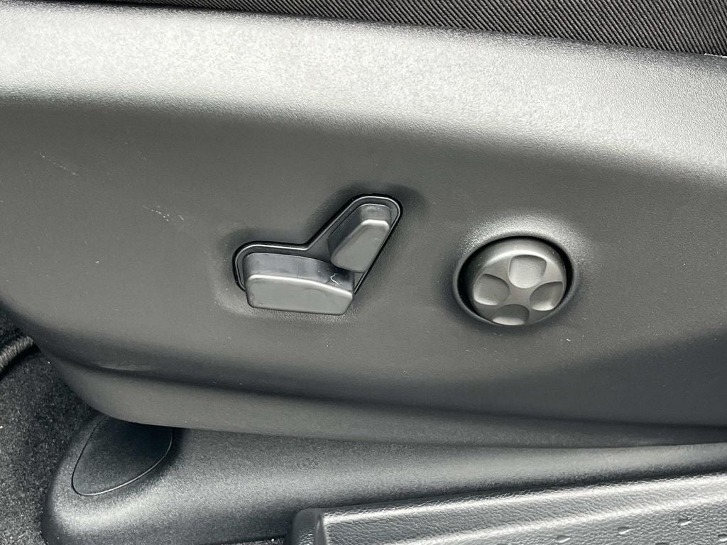 2027 Chrysler Pacifica PACIFICA LIMITED