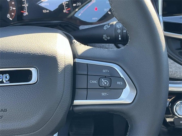 2026 Jeep Compass COMPASS LATITUDE 4X4