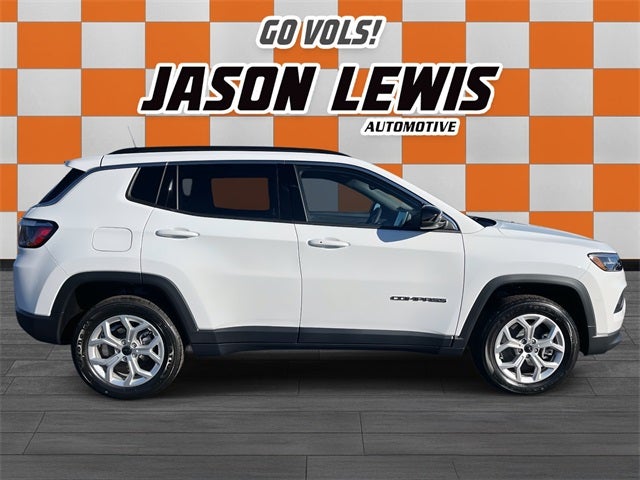 2026 Jeep Compass COMPASS LATITUDE 4X4