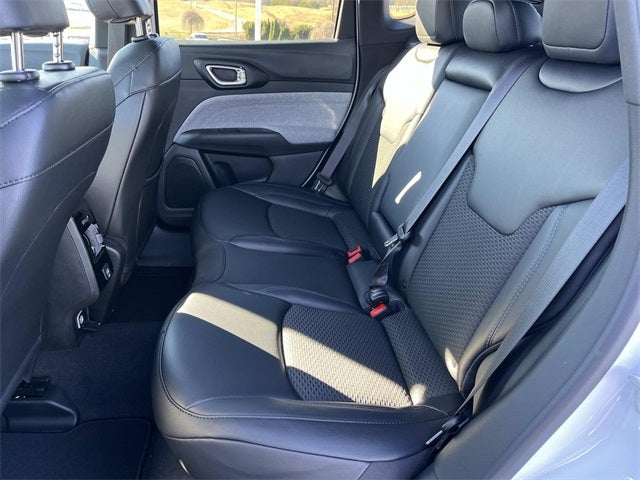 2026 Jeep Compass COMPASS LATITUDE 4X4