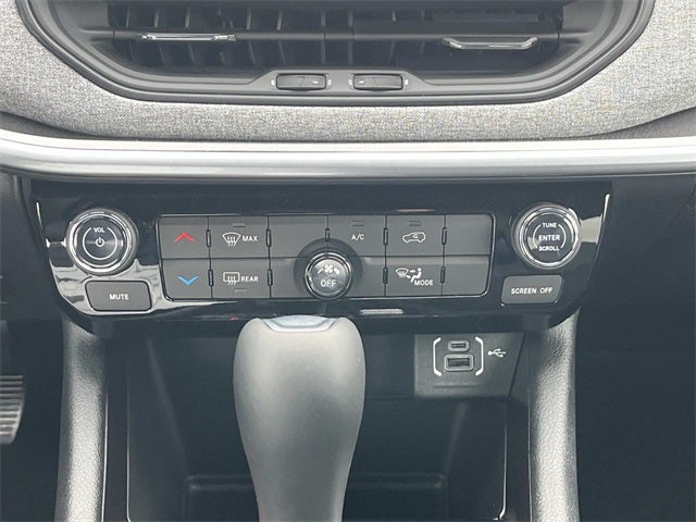 2026 Jeep Compass COMPASS LATITUDE 4X4