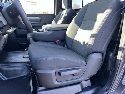 2026 RAM 3500 RAM 3500 TRADESMAN REGULAR CAB 4X4 8' BOX