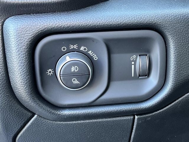 2026 RAM 3500 RAM 3500 TRADESMAN REGULAR CAB 4X4 8' BOX