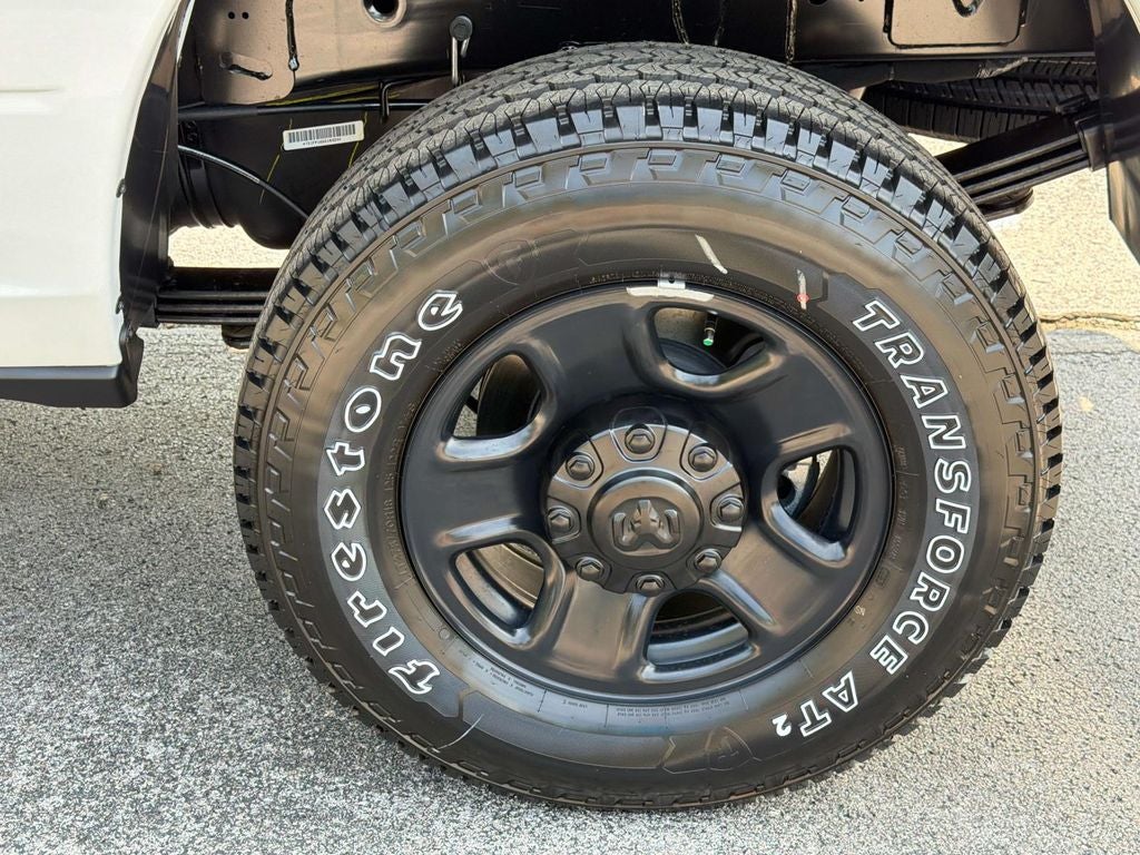2026 RAM 3500 RAM 3500 TRADESMAN CREW CAB 4X4 6'4' BOX