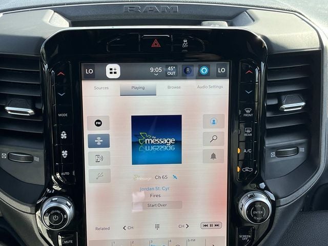 2026 RAM 3500 RAM 3500 TRADESMAN CREW CAB 4X4 6'4' BOX