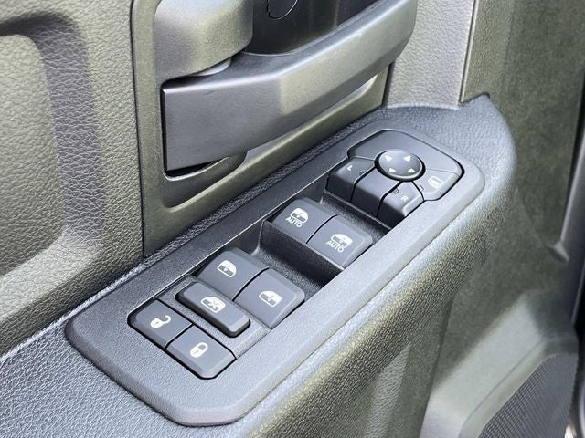 2026 RAM 3500 RAM 3500 TRADESMAN CREW CAB 4X4 6'4' BOX