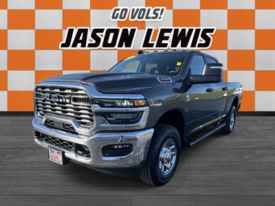 2026 RAM 3500 RAM 3500 TRADESMAN CREW CAB 4X4 6'4' BOX