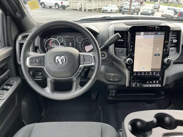 2026 RAM 3500 RAM 3500 TRADESMAN CREW CAB 4X4 6'4' BOX