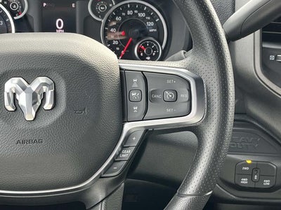 2026 RAM 3500 RAM 3500 TRADESMAN CREW CAB 4X4 6'4' BOX