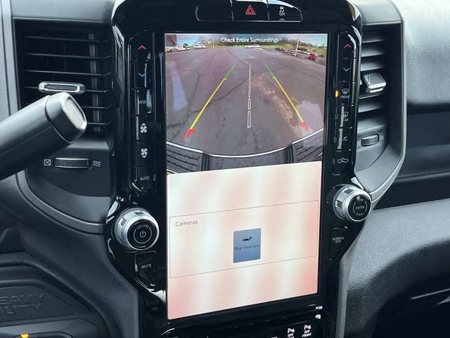 2026 RAM 3500 RAM 3500 TRADESMAN CREW CAB 4X4 6'4' BOX