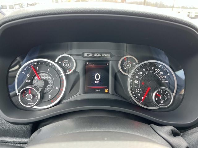 2026 RAM 3500 RAM 3500 TRADESMAN CREW CAB 4X4 6'4' BOX