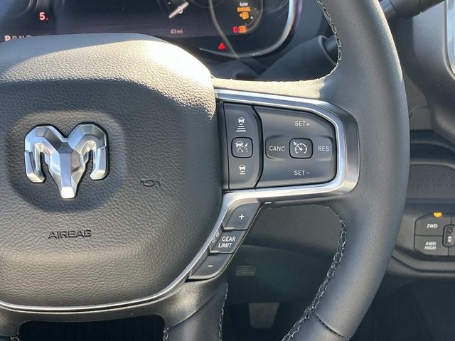 2026 RAM 3500 RAM 3500 LARAMIE CREW CAB 4X4 6'4' BOX