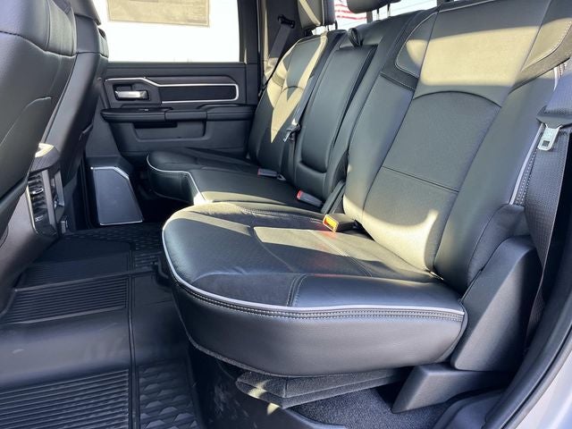 2026 RAM 3500 RAM 3500 LARAMIE CREW CAB 4X4 6'4' BOX