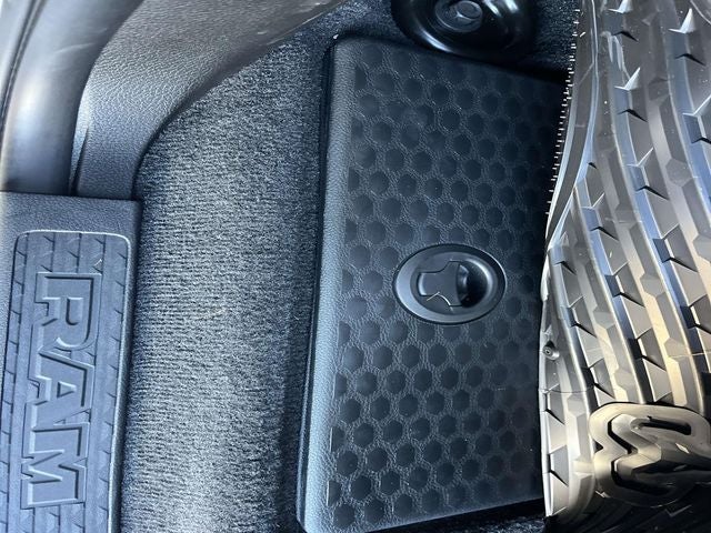 2026 RAM 3500 RAM 3500 LARAMIE CREW CAB 4X4 6'4' BOX