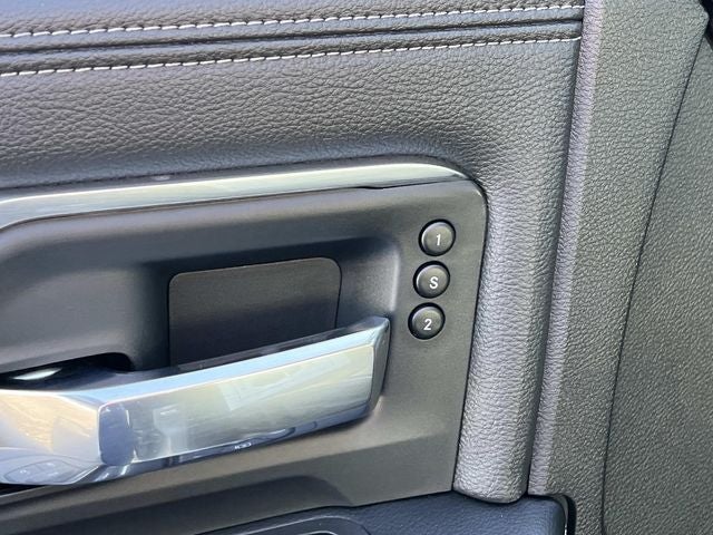 2026 RAM 3500 RAM 3500 LARAMIE CREW CAB 4X4 6'4' BOX