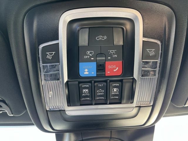 2026 RAM 3500 RAM 3500 LARAMIE CREW CAB 4X4 6'4' BOX