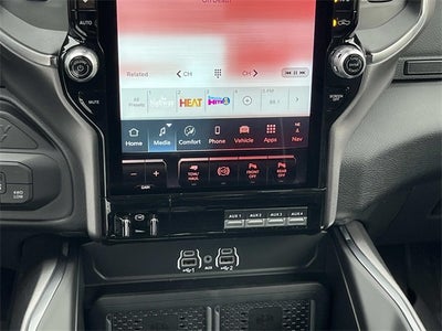 2026 RAM 3500 RAM 3500 LARAMIE CREW CAB 4X4 6'4' BOX