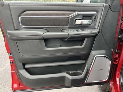 2026 RAM 3500 RAM 3500 LARAMIE CREW CAB 4X4 6'4' BOX