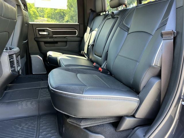 2026 RAM 3500 RAM 3500 LARAMIE CREW CAB 4X4 6'4' BOX